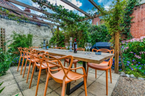 Bloomsbury House - Magical Coastal Retreat - Crabpot Cottages